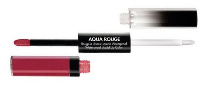 Aqua rouge 11